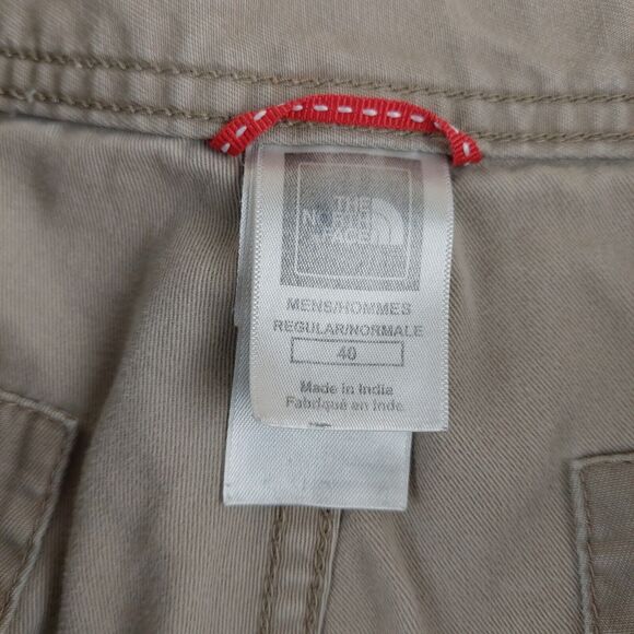 North Face Cargo Shorts Mens 40 Khaki Tan Outdoor Hiking Camping Dad Work Casual - Picture 4 of 7